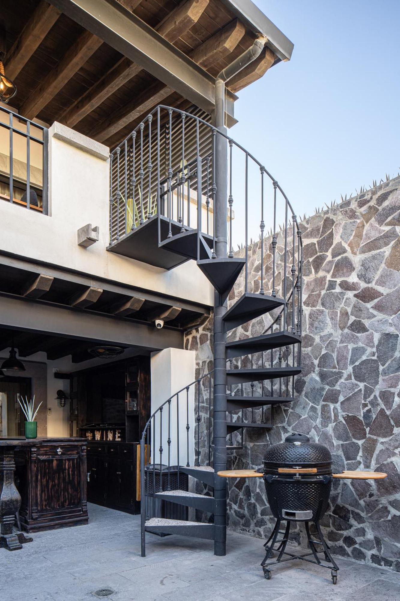 Private Jacuzzi & Pool, Elegant La Escondida 5br Holiday home San Miguel de Allende